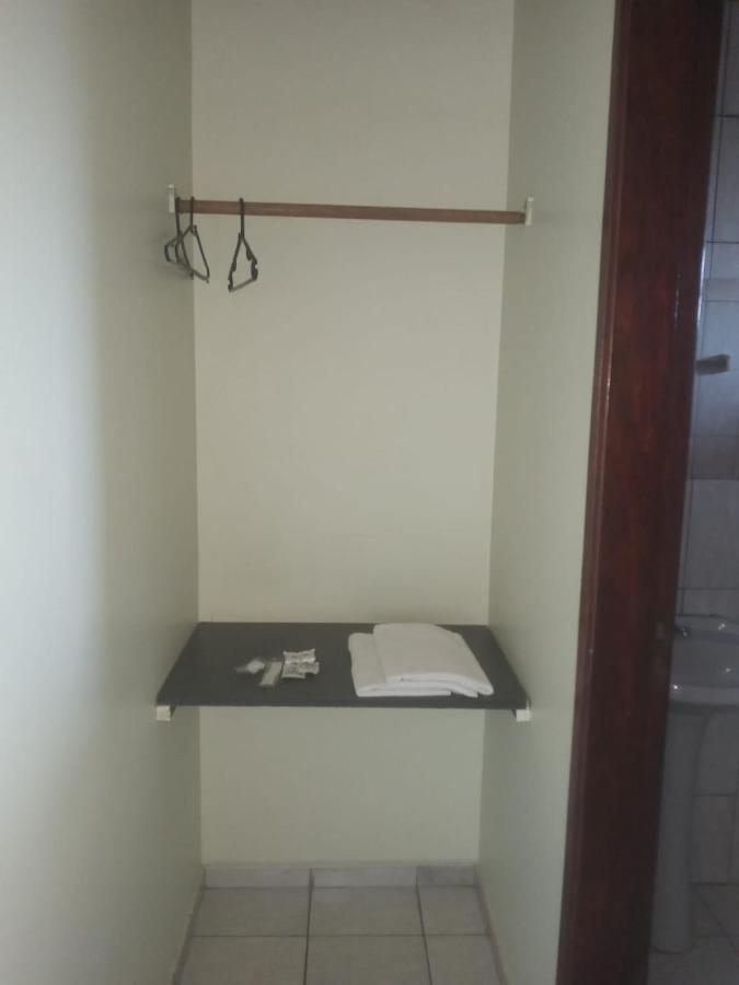 Hotel Park Valparaiso de Goias Kültér fotó